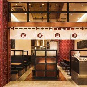 グランツリー武蔵小杉店の店頭